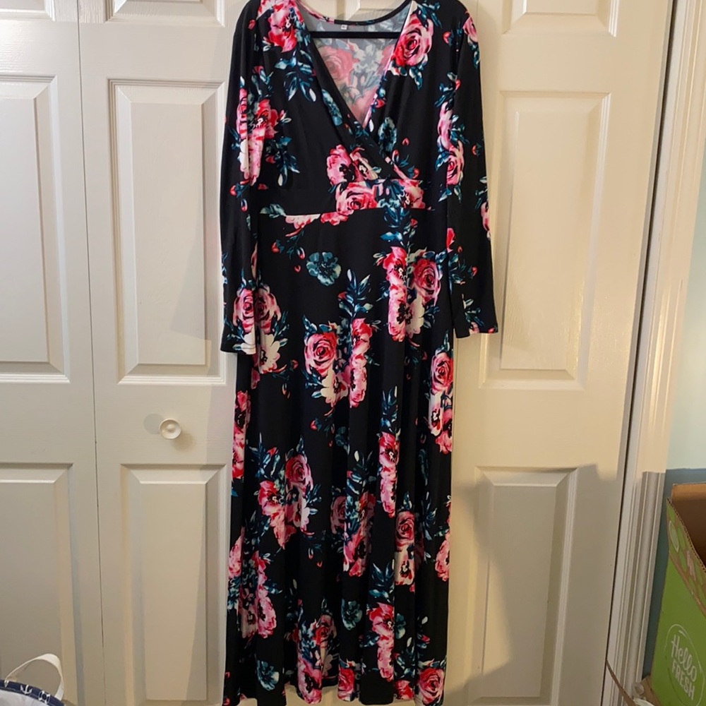 Xl long sleeve floral dress